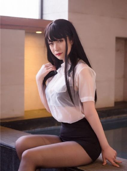线上的老婆不可能是女主