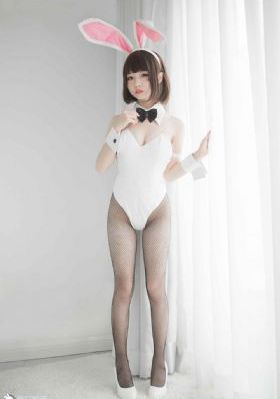 三岛奈津子