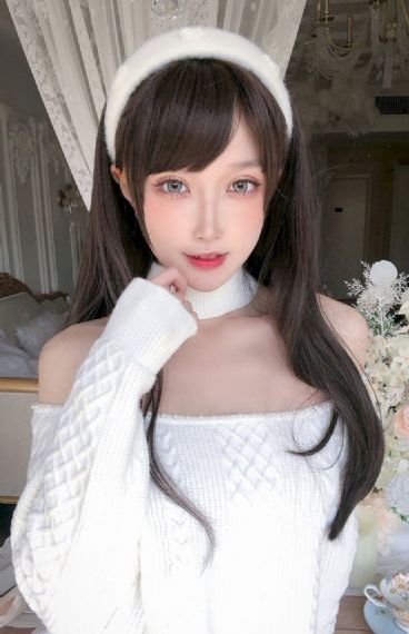 迷人的小蜜桃
