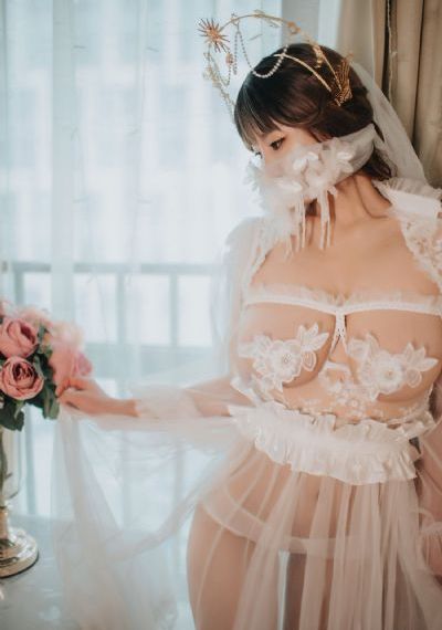 二女同志亚洲人狂欢的剧情介绍
