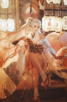 《小镇姑娘》在线观看