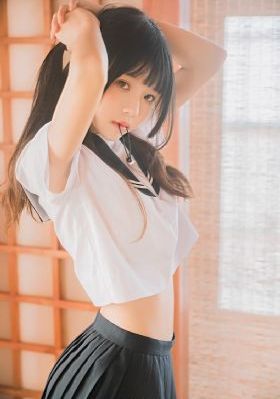二个吃我乳房一个吃我b